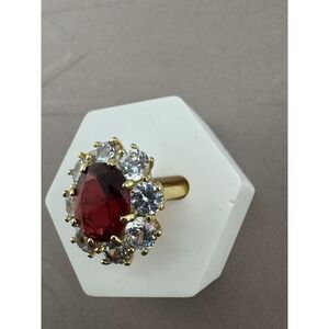Gold Tone Ruby Red Oval Crystal Halo Cluster Statement Cocktail Ring Size 5